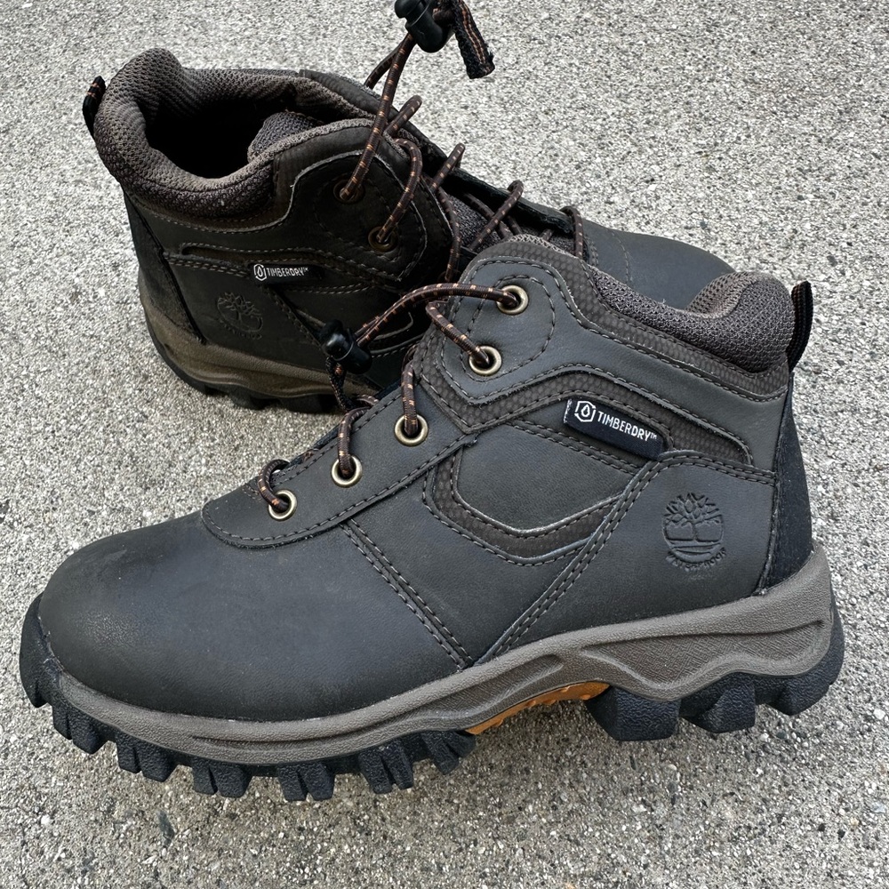 Timberland Kids' Dark Brown Outdoor Boots ( Never been worn brand new )